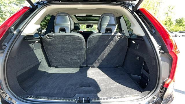 used 2022 Volvo XC90 car, priced at $33,000