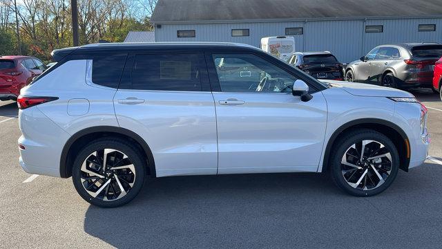 new 2024 Mitsubishi Outlander car, priced at $37,840