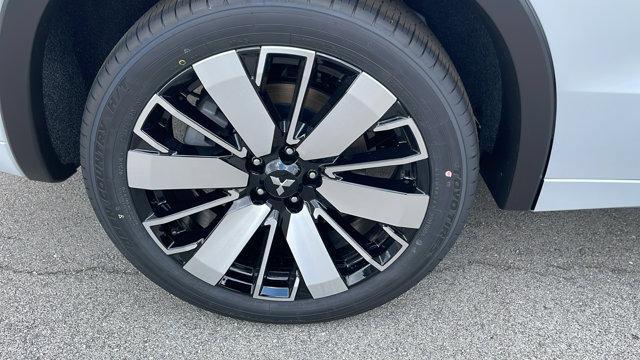 new 2025 Mitsubishi Outlander car, priced at $42,395