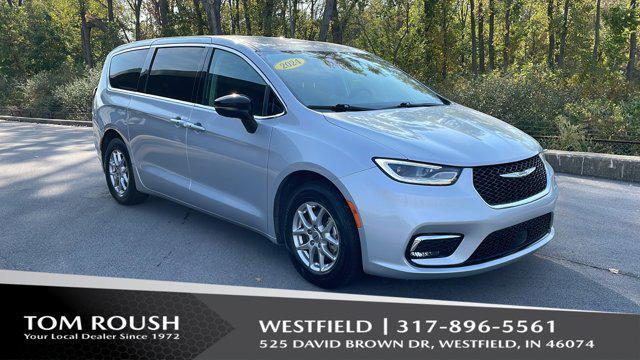 used 2024 Chrysler Pacifica car, priced at $30,453