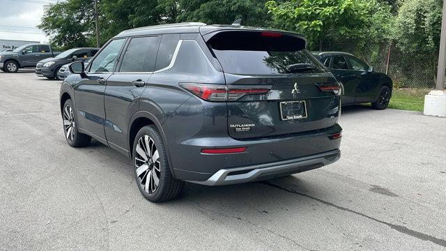 new 2025 Mitsubishi Outlander car, priced at $44,706