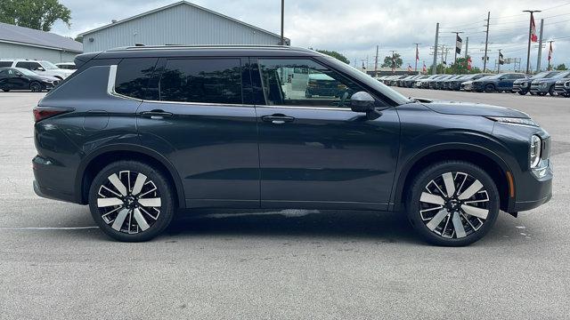 new 2025 Mitsubishi Outlander car, priced at $44,706