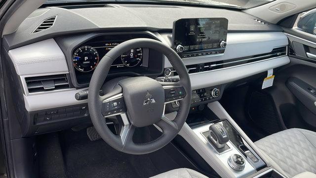 new 2024 Mitsubishi Outlander car, priced at $41,499