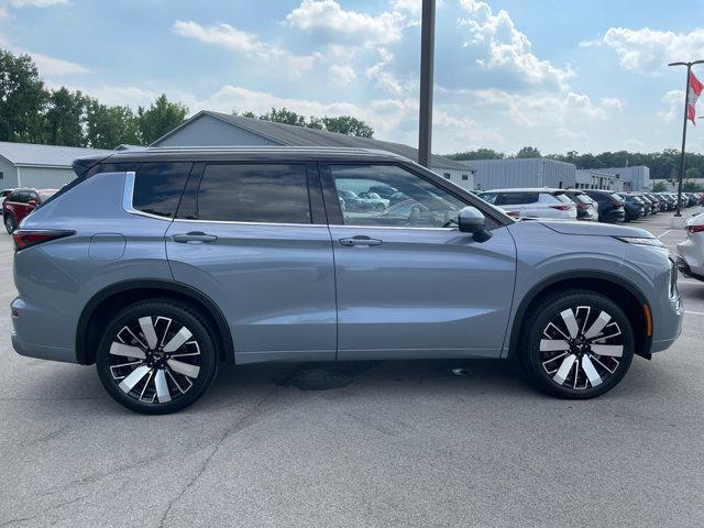 new 2025 Mitsubishi Outlander car, priced at $44,885