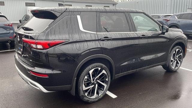 new 2024 Mitsubishi Outlander car, priced at $35,195