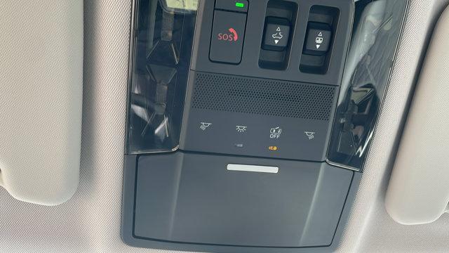 new 2025 Mitsubishi Outlander car, priced at $41,992