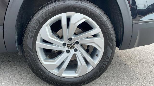 used 2023 Volkswagen Atlas car, priced at $32,977