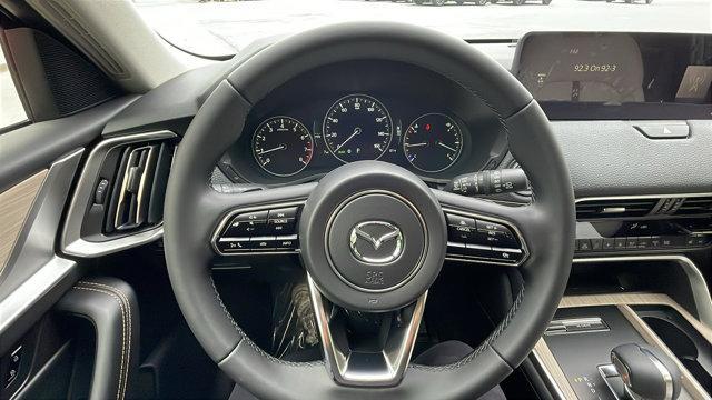 new 2025 Mazda CX-90 car, priced at $43,620