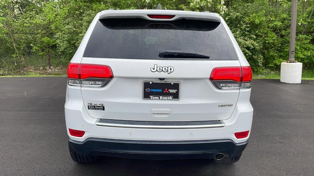 used 2015 Jeep Grand Cherokee car, priced at $17,788
