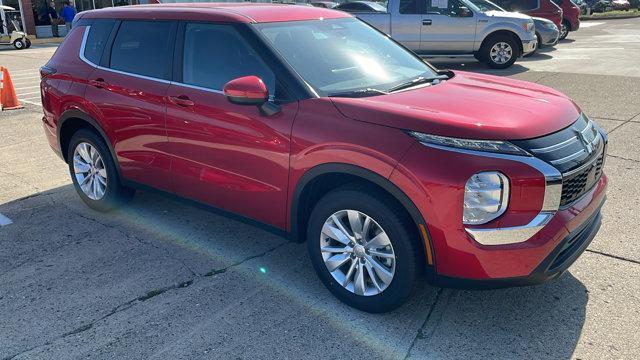 new 2025 Mitsubishi Outlander car, priced at $32,655
