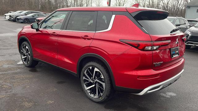 new 2024 Mitsubishi Outlander car, priced at $33,335