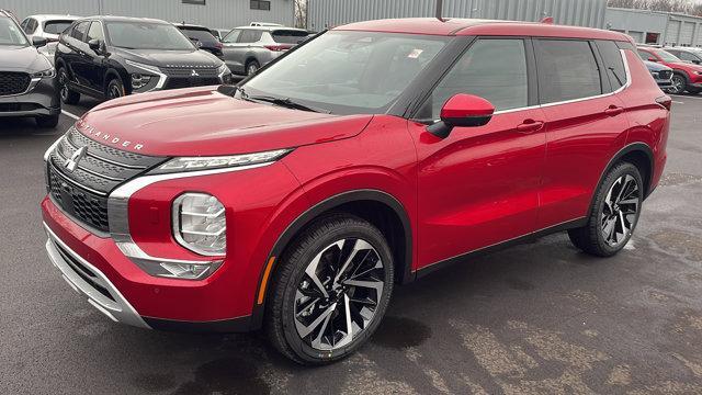 new 2024 Mitsubishi Outlander car, priced at $33,335