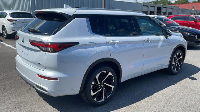 new 2024 Mitsubishi Outlander car, priced at $39,765