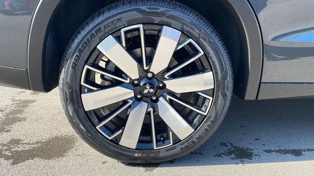 new 2025 Mitsubishi Outlander car, priced at $35,370