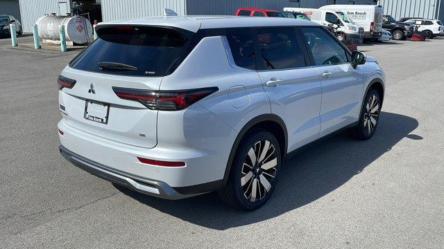 new 2025 Mitsubishi Outlander car, priced at $39,065