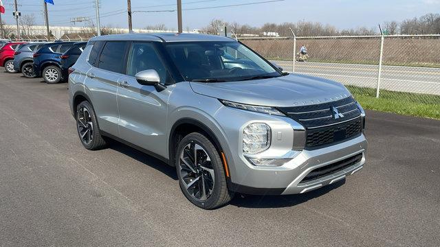 new 2024 Mitsubishi Outlander car, priced at $35,040