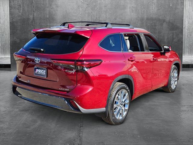 used 2022 Toyota Highlander Hybrid car, priced at $49,487