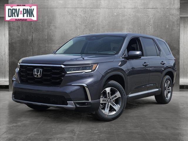 new 2025 Honda Pilot car, priced at $45,695