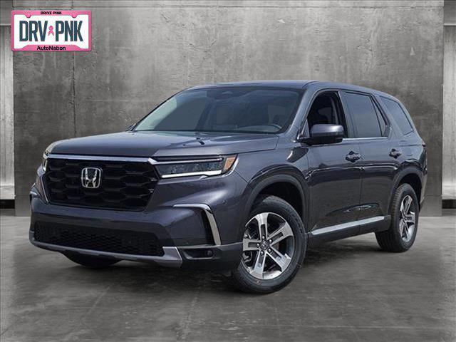 new 2025 Honda Pilot car, priced at $45,251