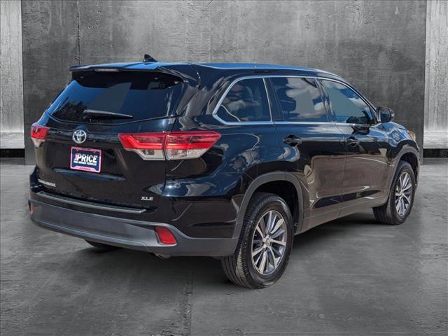 used 2019 Toyota Highlander car, priced at $23,487