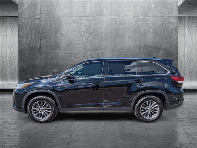 used 2019 Toyota Highlander car, priced at $23,487