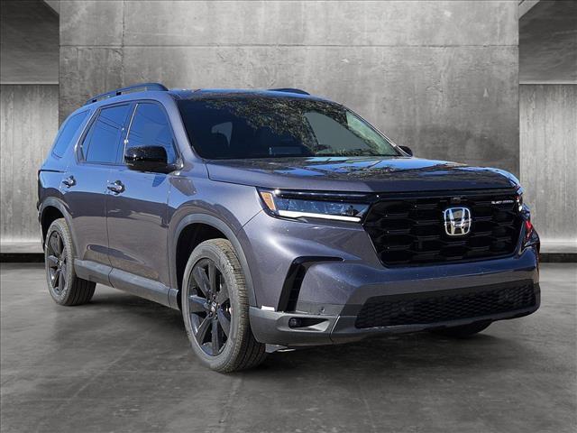 new 2025 Honda Pilot car, priced at $55,675