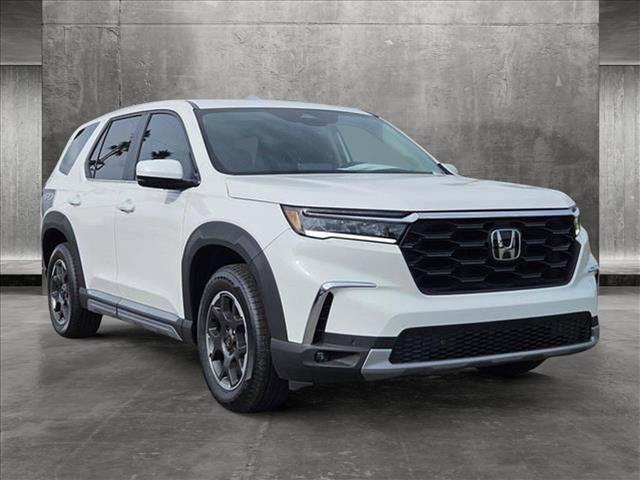 new 2024 Honda Pilot car, priced at $46,411