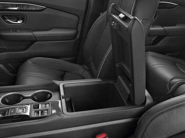 new 2025 Honda Pilot car, priced at $54,575