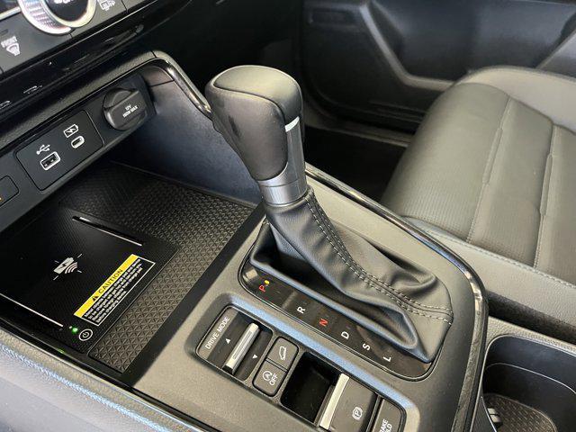 used 2025 Honda CR-V car, priced at $33,997