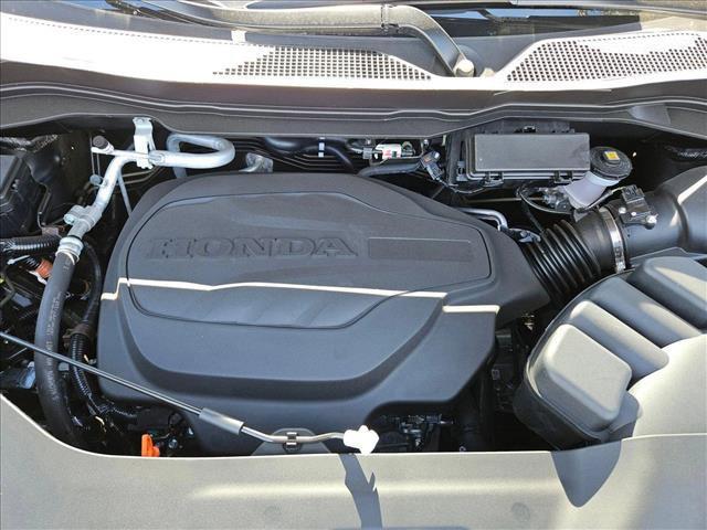 new 2025 Honda Passport car, priced at $46,603