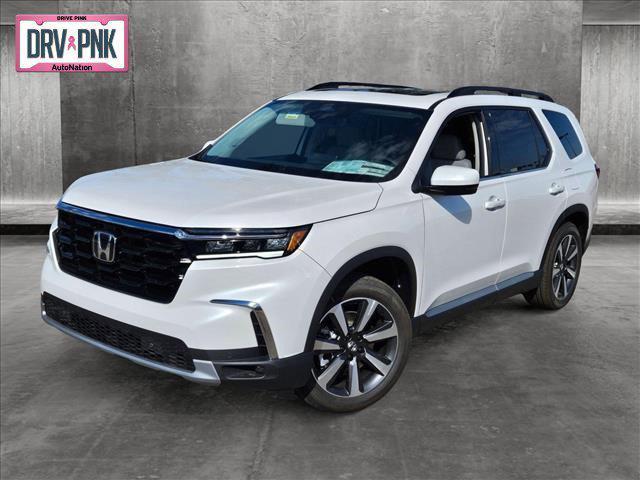 new 2025 Honda Pilot car, priced at $47,734