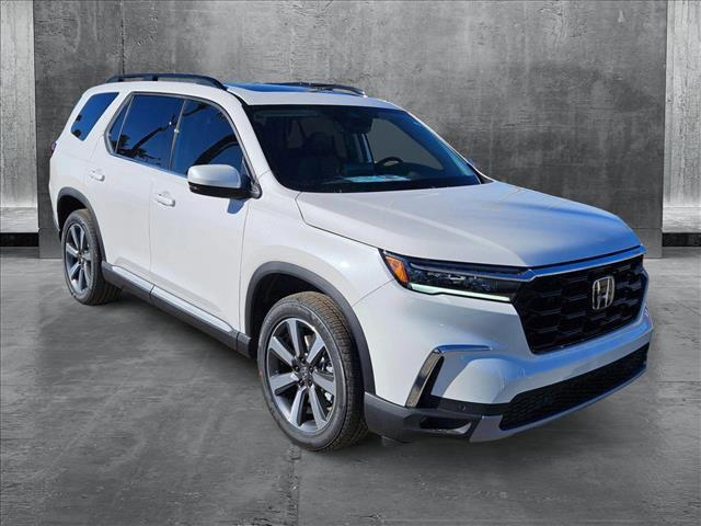 new 2025 Honda Pilot car, priced at $50,143