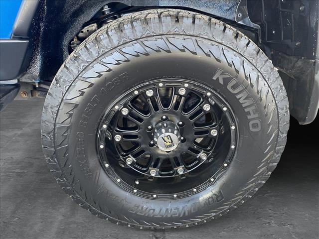 used 2007 Toyota FJ Cruiser car, priced at $20,489