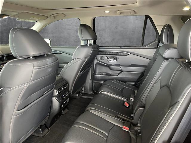 used 2023 Honda Pilot car, priced at $44,770