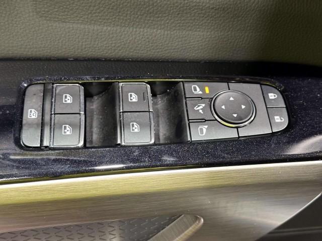 used 2022 Nissan Pathfinder car, priced at $38,025