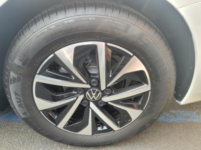 used 2025 Volkswagen Jetta car, priced at $23,643