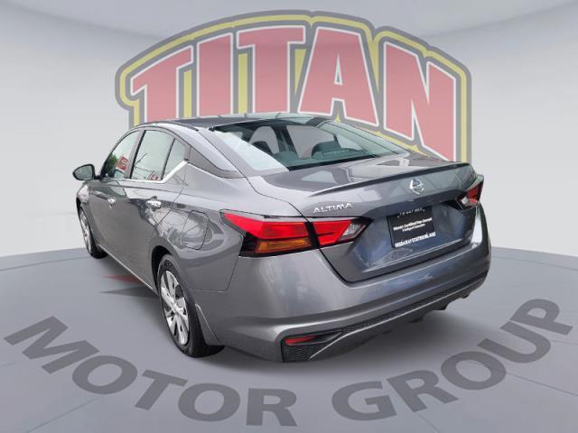 used 2022 Nissan Altima car, priced at $23,625