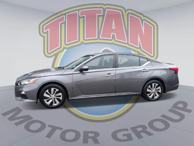 used 2022 Nissan Altima car, priced at $23,625