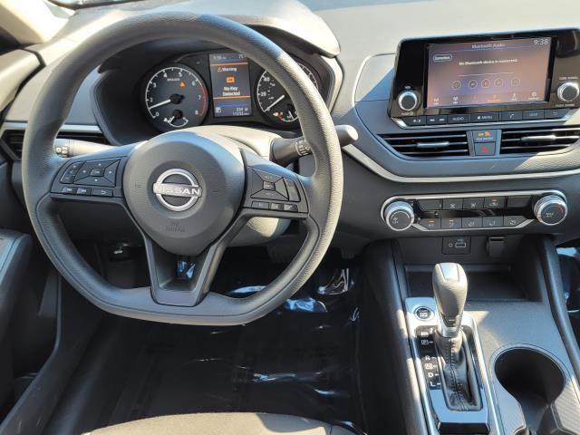 used 2023 Nissan Altima car, priced at $18,787