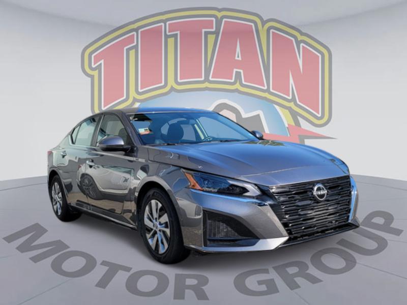 used 2023 Nissan Altima car, priced at $18,989