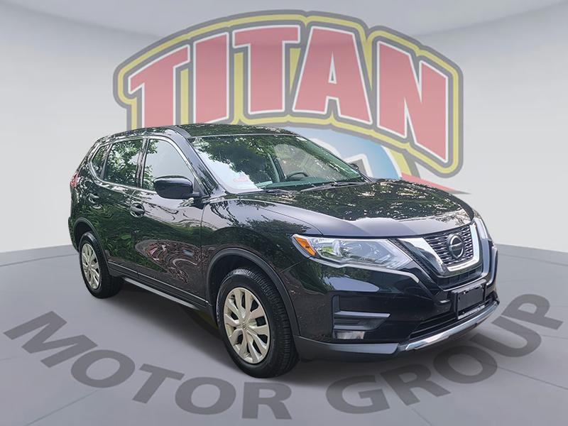 used 2019 Nissan Rogue car, priced at $15,995