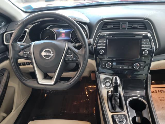 used 2023 Nissan Maxima car, priced at $35,997