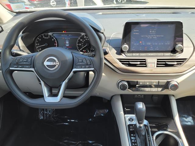 used 2023 Nissan Altima car, priced at $21,872