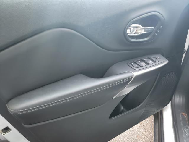 used 2021 Jeep Cherokee car, priced at $24,139