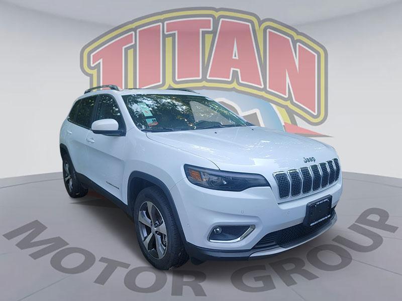 used 2021 Jeep Cherokee car, priced at $24,495