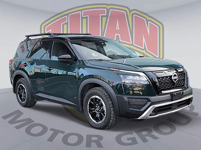 used 2023 Nissan Pathfinder car, priced at $34,173