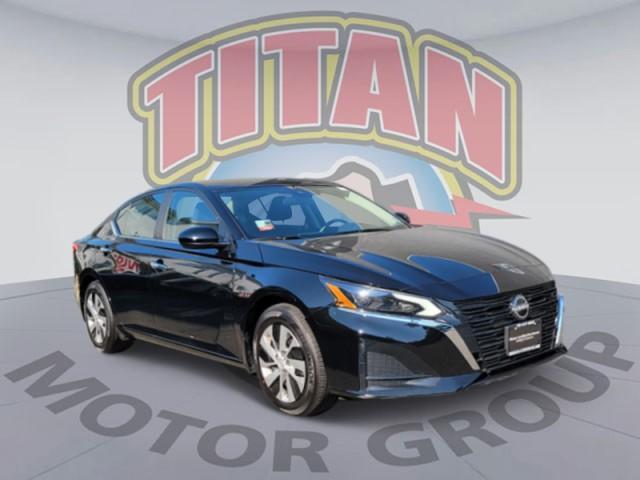 used 2023 Nissan Altima car, priced at $18,989