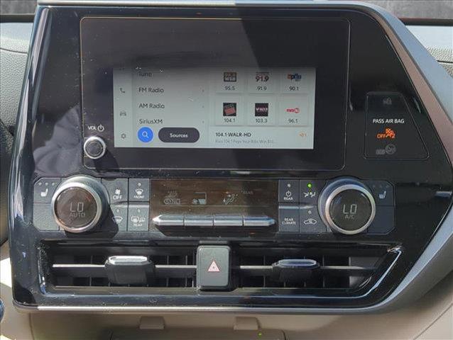 used 2023 Toyota Highlander car, priced at $38,858