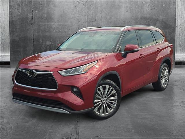 used 2022 Toyota Highlander car, priced at $46,591