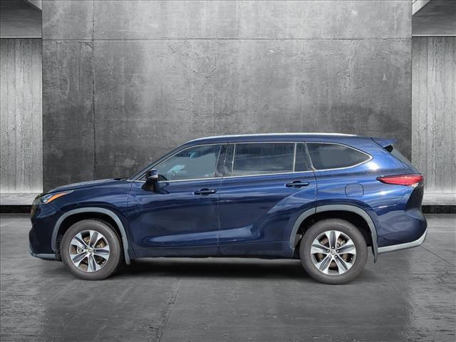 used 2020 Toyota Highlander car, priced at $28,282